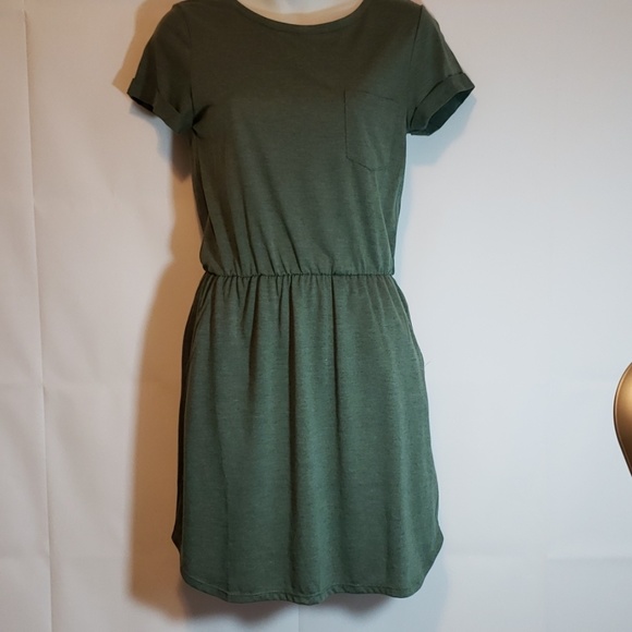 H&M Dresses & Skirts - Divided H&M womens dress olive green size XS pocke